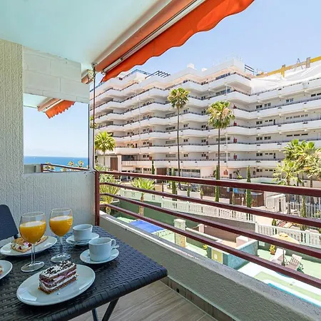 New Marvellous Loving Sea View, Costa Adeje プラヤ・デ・ラス・アメリカス